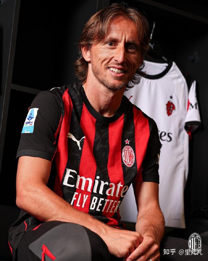 穆帅：我对结果极度失望，但对球队的成长和整体表现非常满意