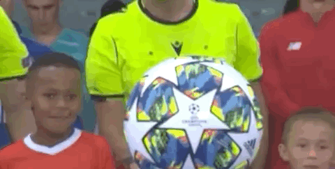 欧冠：皇马客场2-0完胜国际米兰（欧冠客场告捷：皇马2-0击败国际米兰）