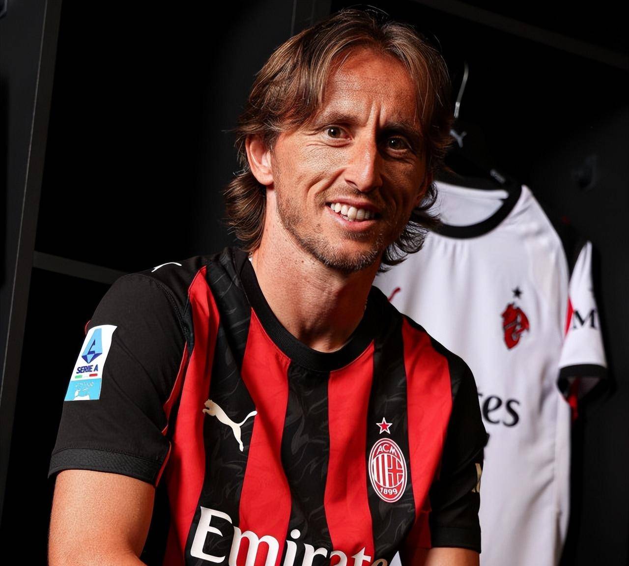 意媒：卡洛斯-奥古斯托接近与国米续约至2030年，年薪300万欧