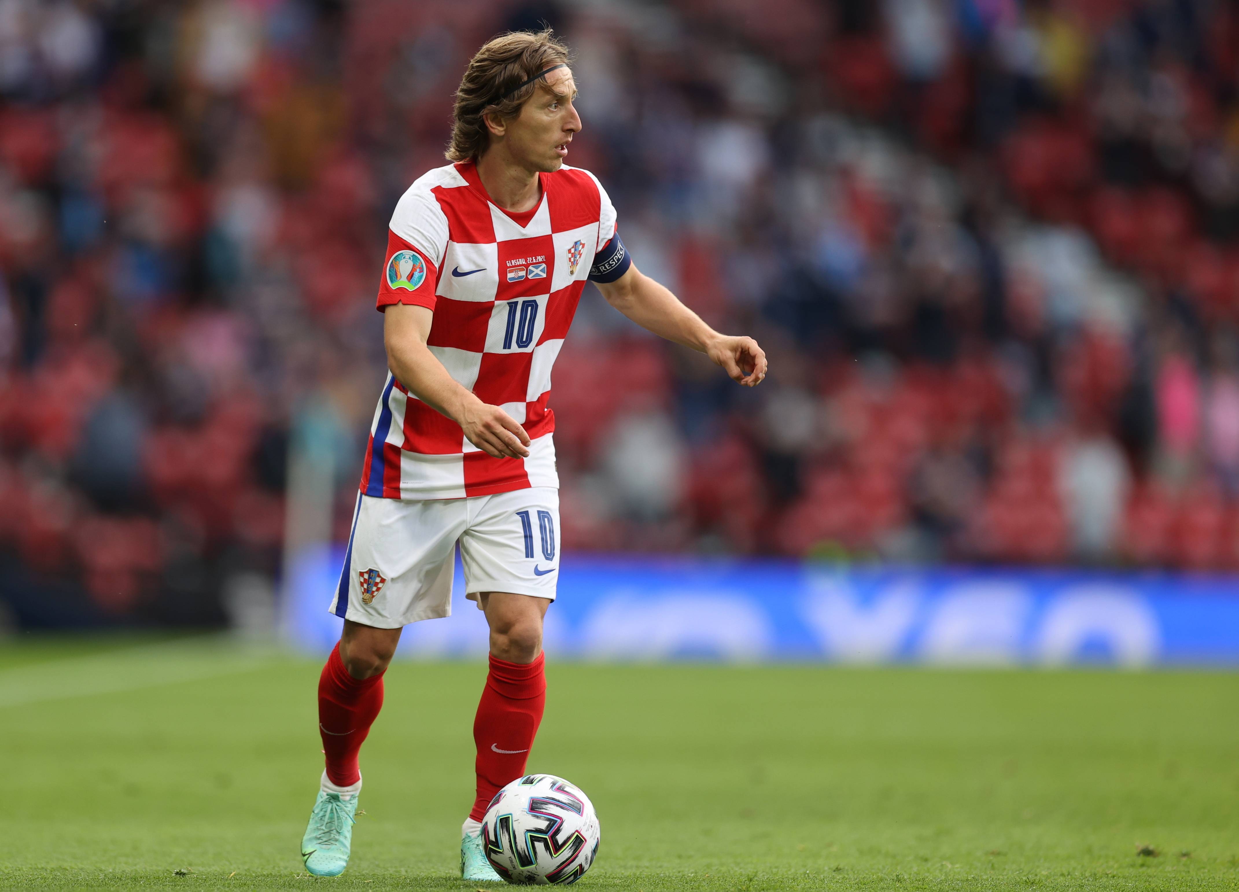 一家中餐馆在哈兰德光顾后推出同名套餐，包含烧鸭、叉烧及脆皮烧肉