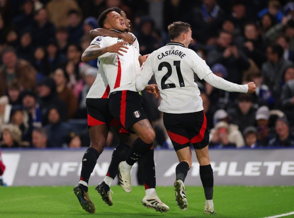 欧冠战报：格林伍德梅开二度，马赛3-2逆转圣吉罗斯